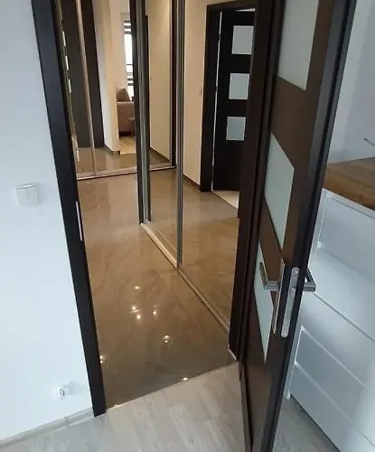 Zlotych Klosow דירה *